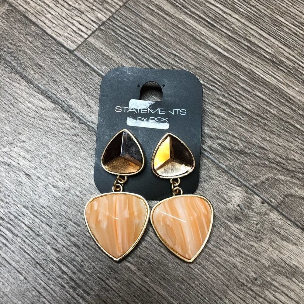 2/$20 Peachy Gold Dangle Drop Earrings
